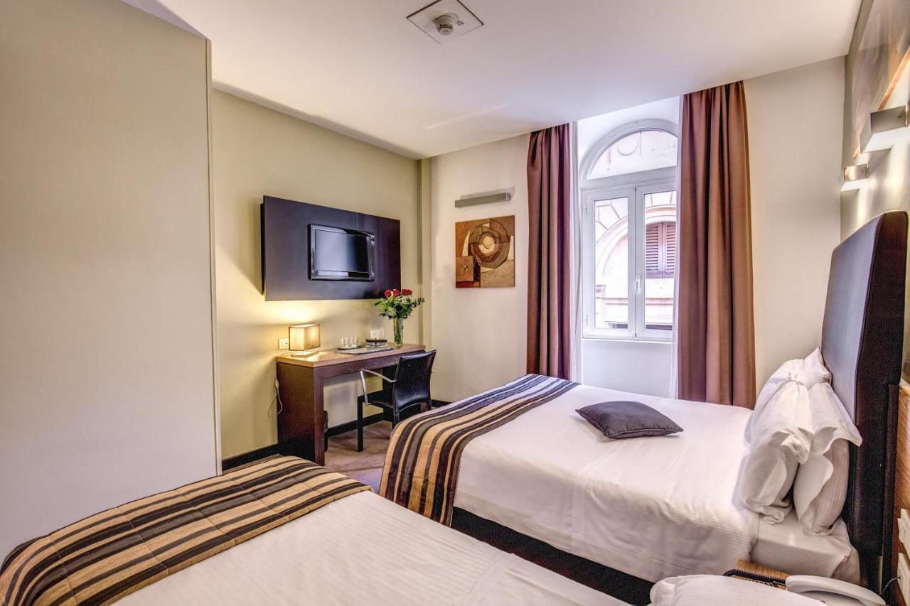 Hotel Rinascimento - Gruppo Trevi Hotels Рим Екстер'єр фото
