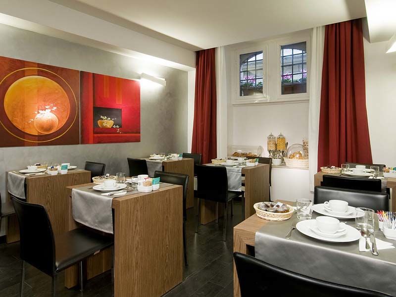 Hotel Rinascimento - Gruppo Trevi Hotels Рим Екстер'єр фото