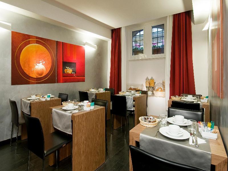 Hotel Rinascimento - Gruppo Trevi Hotels Рим Екстер'єр фото